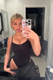 Проститутка Вика